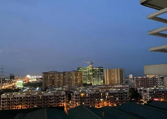 Alabang Staycation By Janet Apartment *